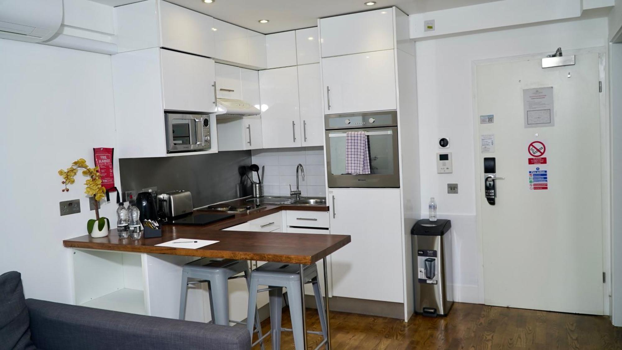 Camden Prime Aparthotel London Exteriör bild